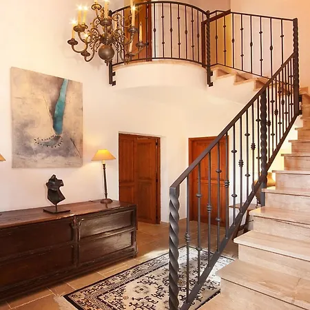 Villa Can Mir *