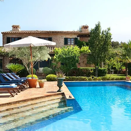 Villa Can Mir *
