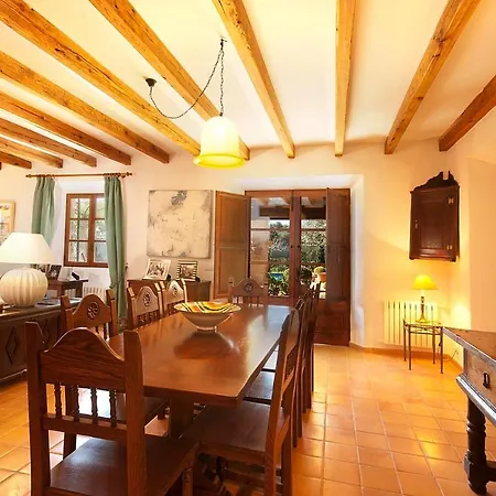 Can Mir Villa *